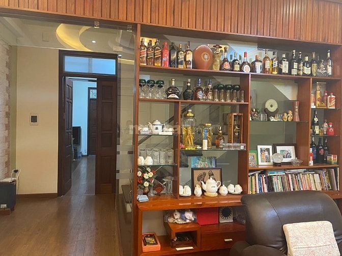 Bán Nhà Trần Cung -Lô Góc-Kinh Doanh-Giá Chỉ 10,5 tỷ