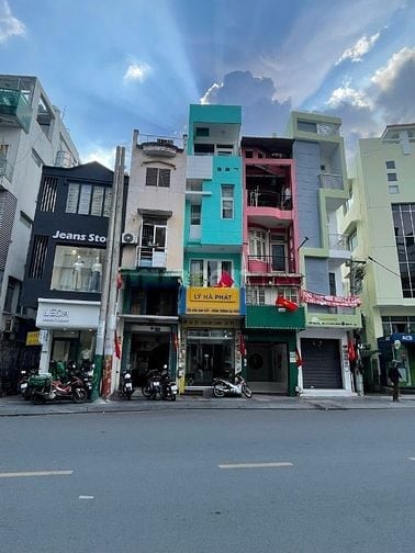 Bán nhà MT Trần Huy Liệu, Phú Nhuận - 120m2 (8 x 15) - 4 Tầng - 30 tỷ 