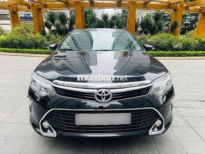 Toyota Camry 2.5Q 8 vạn km zin xuất sắc 100%