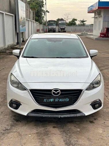 Mazda 3 2016 1.5 AT Sedan - 136000 km