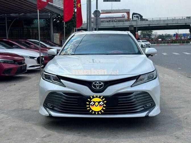 Toyota Camry 2021 2.0G - 43000 km