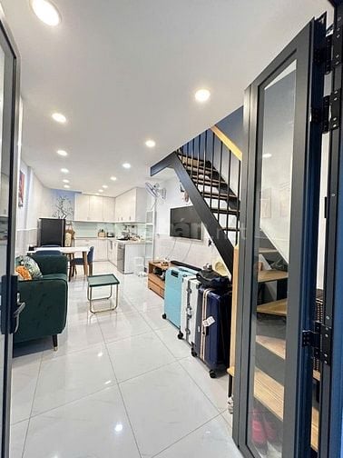 Bán nhà chính chủ 142/15 Lý Chính Thắng, Võ Thị Sáu, Q3, TPHCM 3m1x8m1