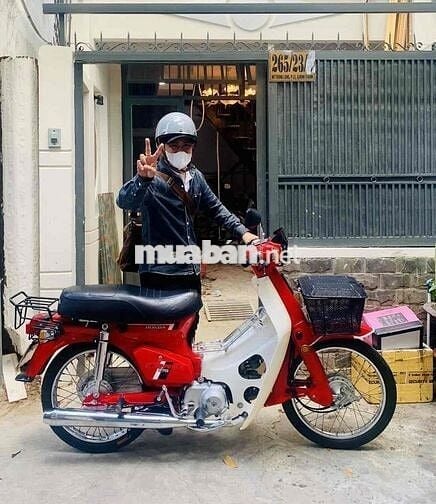 SIEU XE DD CUB ÊM RU CHẠY ĐI LÀM HÀNG NGÀY BIỂN557