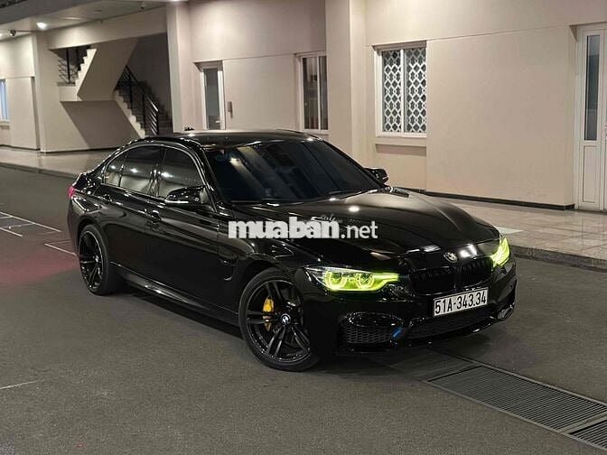 BMW 3 Series 2013 320i - 100000 km