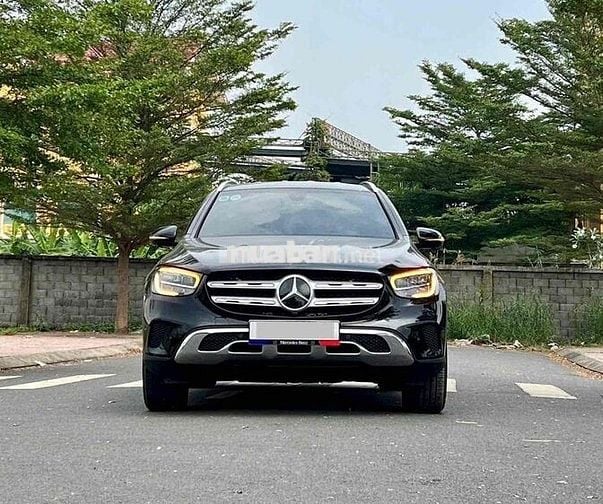 Mercedes-Benz GLC200 4matic đen/đen sx2022
