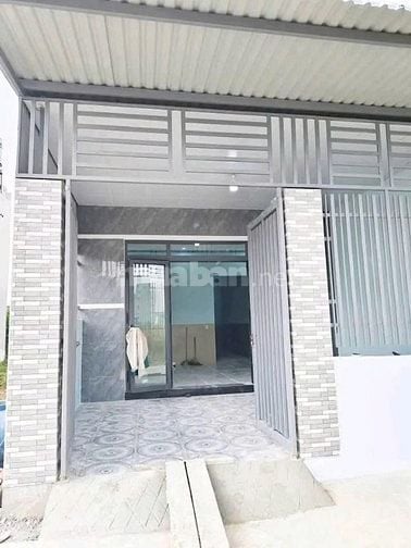 Cần bán gấp căn nhà ở ngay Tân Phú Trung , Củ Chi 120m2 SHR giá 730tr