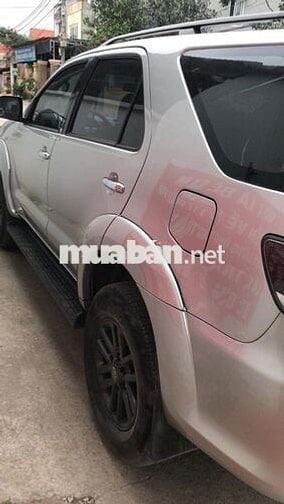 Toyota Fortuner 2015 2.5G 4x2 - 250000 km