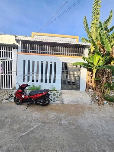 Ngộp Ngân hàng ! Bán căn nhà ở Đ. Trần Thị Bốc , HM 90m2 SHR giá 710tr