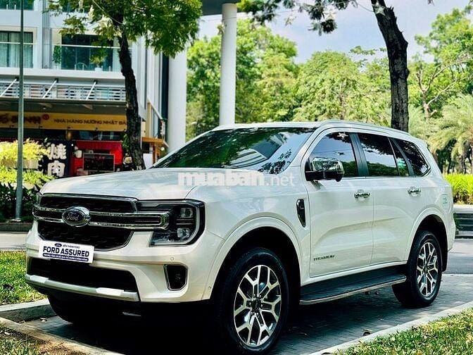 Ford Everest Titanium 2022 2 Cầu - Form Mới - Đẹp