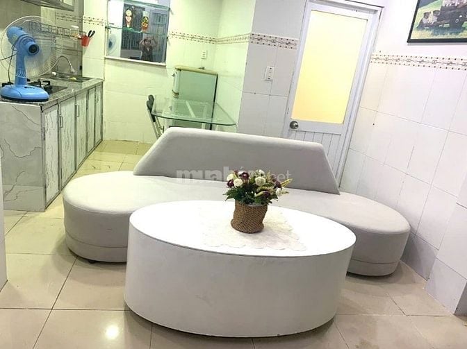 Nhà Đinh Bộ Lĩnh, Bình Thạnh, 35m2, nhà góc, có cửa hậu giá 13,5tr