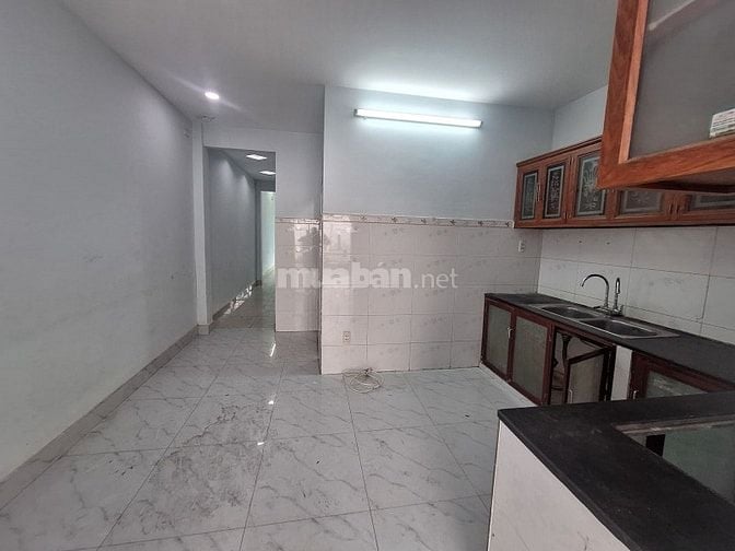 Nhà ngộp bán gấp 96m2 tây thạnh Tân Phú
