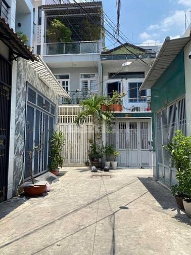 Bán nhà Nguyễn Thái Sơn , P4 , 61m2 , 5,95tỷ TL . LH 0866408299 