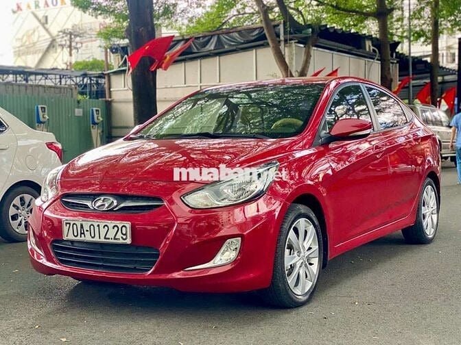 Hyundai Accent 2011 1.4 AT