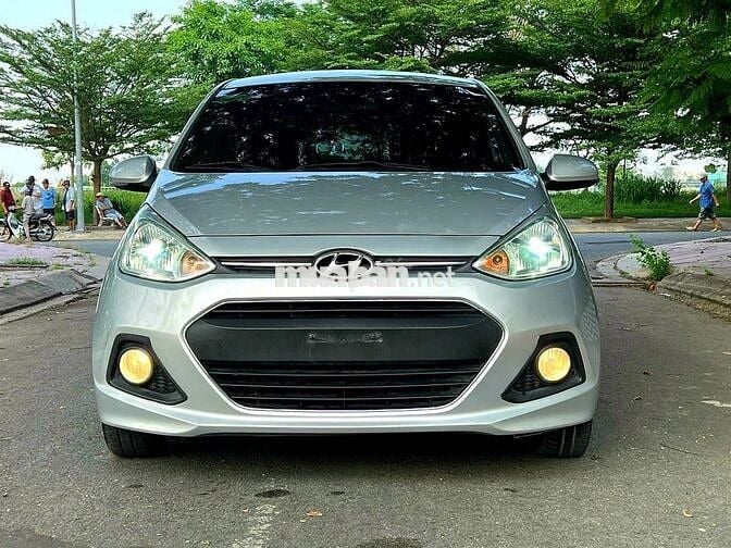 Hyundai Grand i10 2016 Grand 1.2 MT - Ghi bạc đẹp