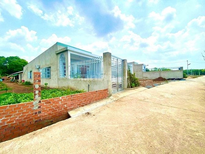 BÁN THU HỒI VỐN 5X40=200M2 SỔ RIÊNG THỔ CƯ, DÂN ĐÔNG GIÁ 290TR
