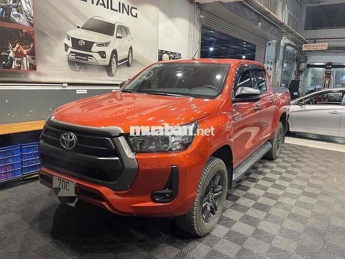 Toyota Hilux 2021 2.4E Xe hãng bán có thương lượng