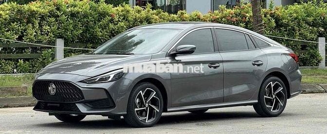 MG MG5 2024 - 6 km