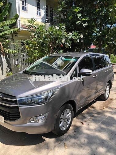 Toyota Innova sx 2016 Ghi vàng xe nhà ko KD