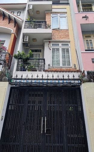 nhà 4 tầng mới xây. hẻm xe hơi Nguyễn Trãi, Q5. Đoạn 2 chiều - 8,9 tỷ