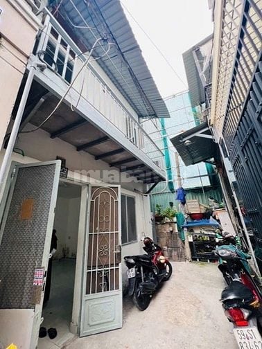 Bán nhà đường số 2 , Hiệp Bình Chánh , 31m2 , 2,49tỷ . LH : 0866408299