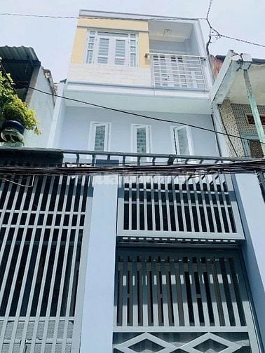 Còn duy nhất một căn 48m², Phạm Ngũ Lão Q1. Xây 2 tầng, hẻm xe hơi 6m