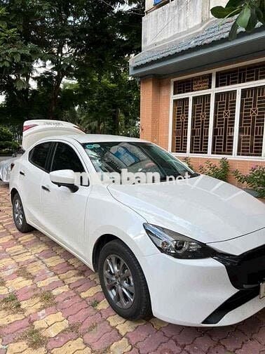 Mazda 2 2024 1.5 AT - 4000 km