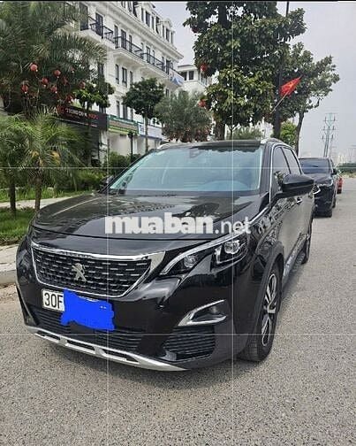 Peugeot 5008 2018 1.6L Turbo - 17500 km