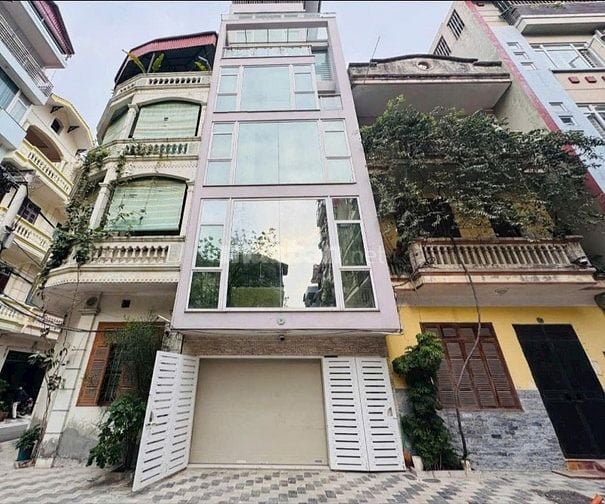 7 TẦNG THANG MÁY - PHỐ LÁNG HẠ - GARA - 50M2 x 7 TẦNG - CHỈ 17,2 TỶ