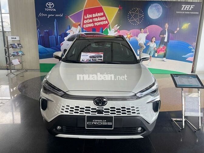 Cross 2025 KHUYẾN MÃI TRƯỚC BẠ, PHỤ KIỆN BẢO HIỂM
