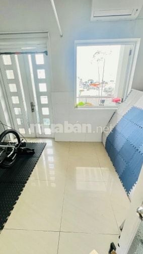 Cho Thuê Phòng Quận 1 có Cửa Sổ, Ban Công Thoáng Mát gần chợ Tân Định 