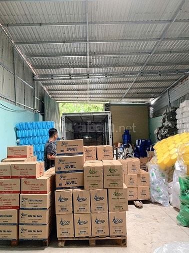 Tổng hợp đại lý tuyển nhân viên kho hàng quay hàng 