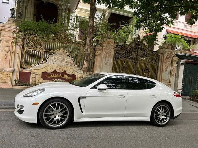 Bán xe Porsche Panamera. 4 máy 3.6 cực lành, SX 2010 ĐK 2012