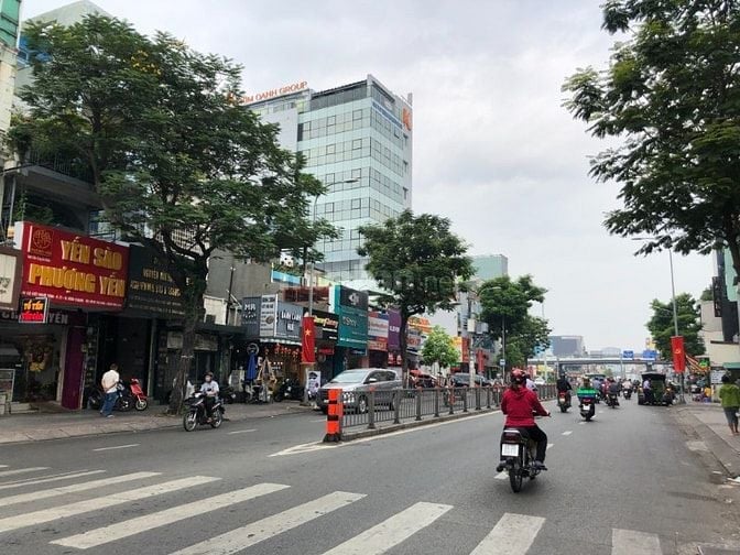 Bán nhà Bình Thạnh ngay Quận 1 diện tích 96M2 giá 11 Tỷ 200 triệu 