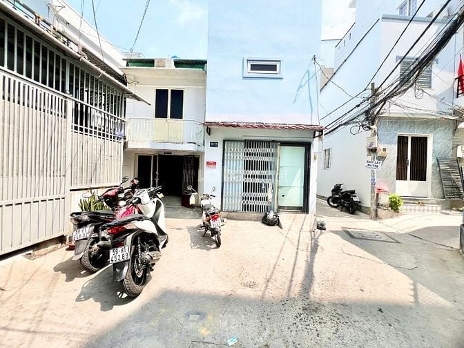 BÁN NHÀ HUỲNH TẤN PHÁT Q.7, GIÁ 1,65 TỶ