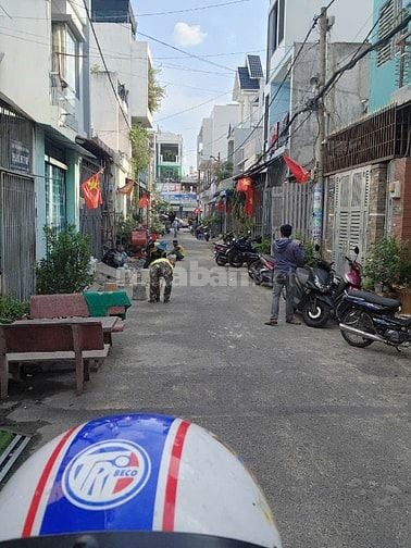 Bán nhà hẻm xe hơi đường phạm đăng giảng DT 4x13 đúc lửng bán 5,2 tỷ 