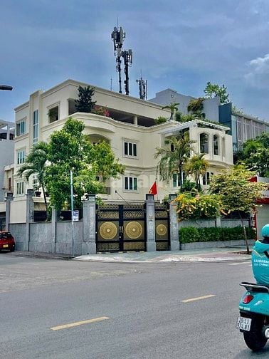 BIỆT THỰ GÓC 2MT ... Lữ Gia, Q.11 - 424m2 (17 x 22) - 3 Tầng Sân Vườn 