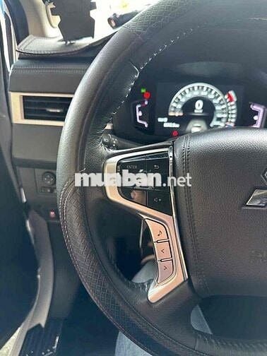 Mitsubishi Xpander Cross 2023 - 32000 km