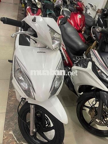 cần bán chiếc xe vision fi chạy rất bền