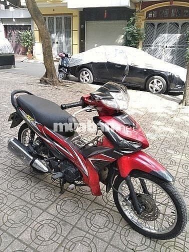 Cần bán 1 xe máy Wave RSX hãng Honda sản xuất biển Hà Nội