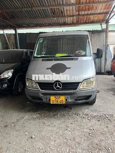 Mercedes  6 cho van  2012 - không cam giờ