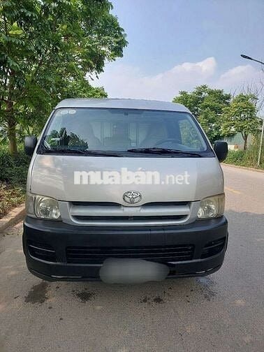 Toyota Hiace 2006 - 123 km