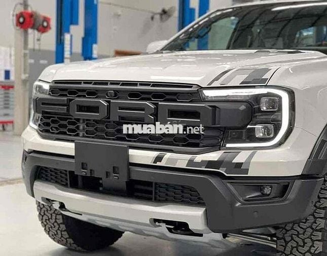 Ford Raptor 2025 ưu đãi tốt sở hữu chỉ từ 320triệu