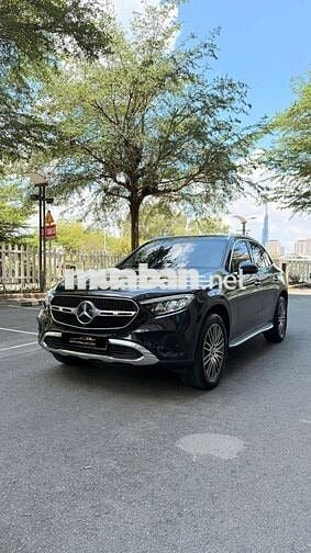 GLC200 4Matic Model 2024 - Gốc HCM - Sơn zin 100%