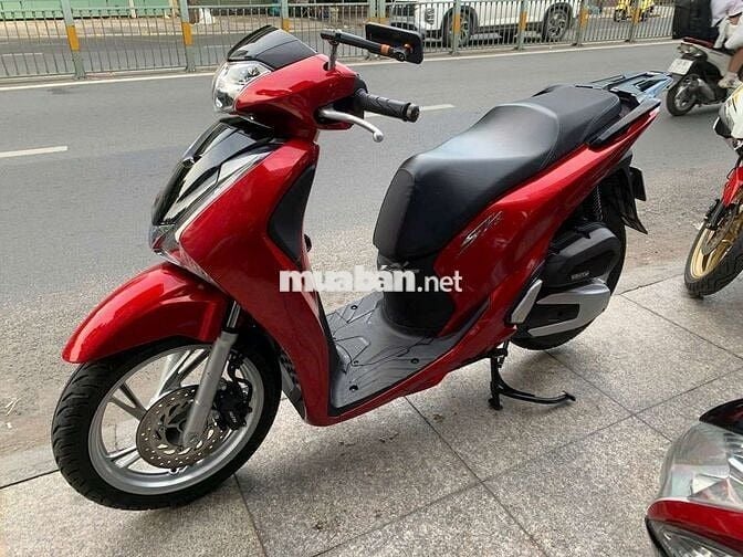 Honda SH 125 2018 mới 90% bstp chính chủ