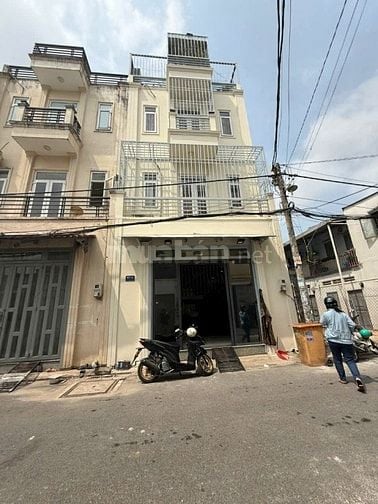 Nhà đẹp ngay ủy ban phường Thạnh Xuân, Q12, đầu tư sinh lời cao