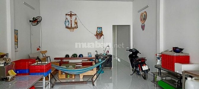 Nhà nguyên căn 167m2, sổ hồng riêng, đường Huỳnh Văn Nghệ