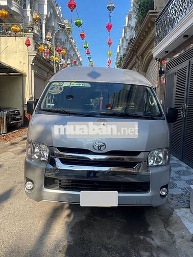 Toyota Hiace 2***0 km