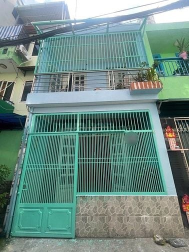 Bán nhà Lạc Long Quân Phường 10 Tân Bình, 4X8m, giá siêu rẻ 3tỷ799