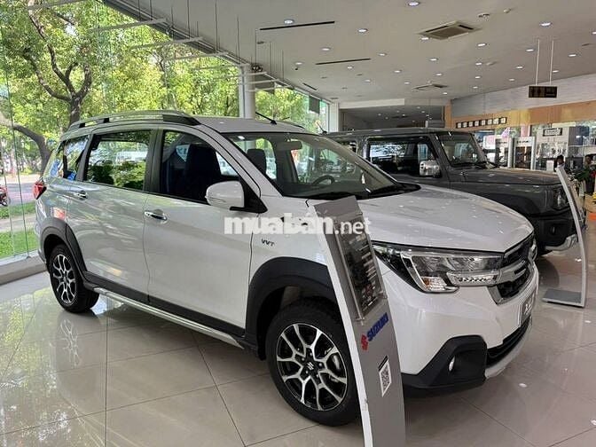 Xả kho Suzuki XL7 Hybrid 2023 giá siêu rẻ