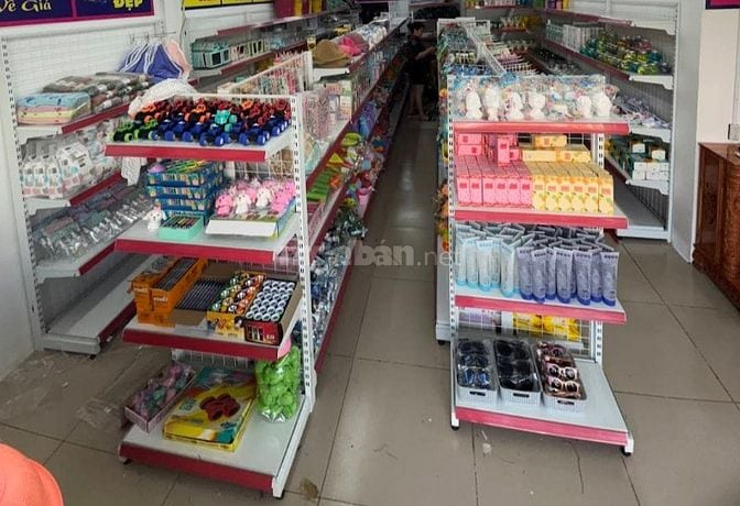 Cần 3 bạn làm thêm phụ shop đóng gói, bán hàng cho khách